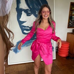 HOT PINK BARBIE PARTY DRESS Satin Mini Bow Slit Size 4 PrettyLittleThing PLT